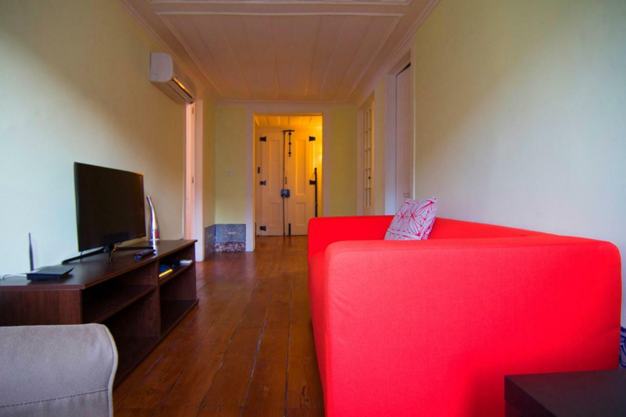 Apartment Baixa/Chiado View Castle ลิสบอน ภายนอก รูปภาพ