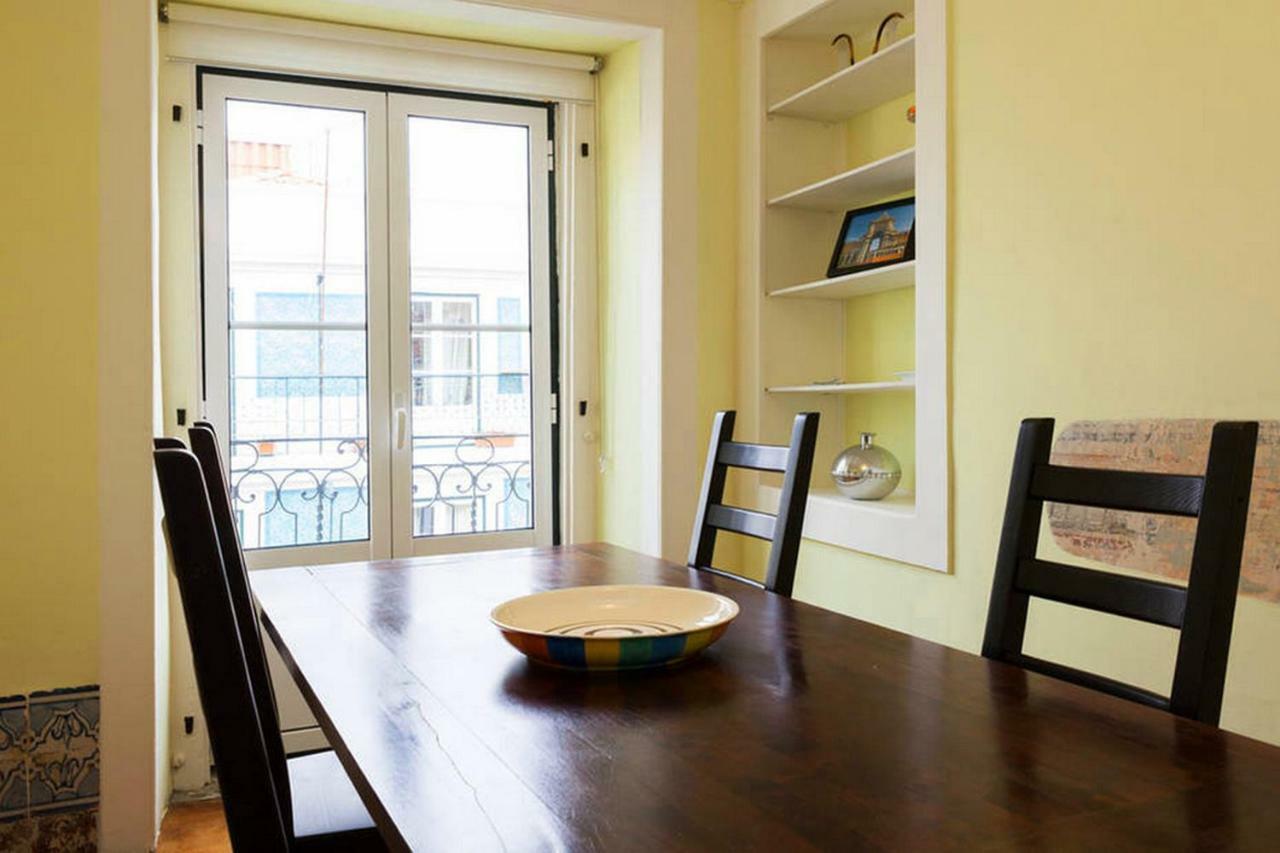 Apartment Baixa/Chiado View Castle ลิสบอน ภายนอก รูปภาพ